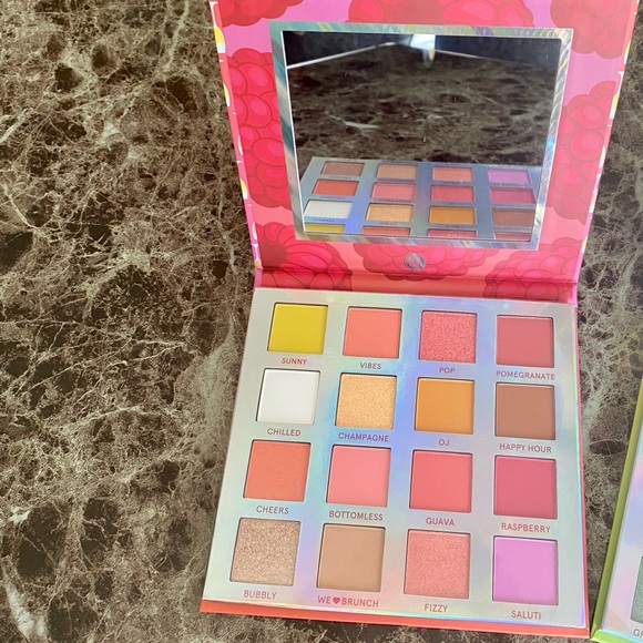 ✨Host Pick✨ BH Cosmetics Weekend Vibes Bundle - Picture 7 of 16